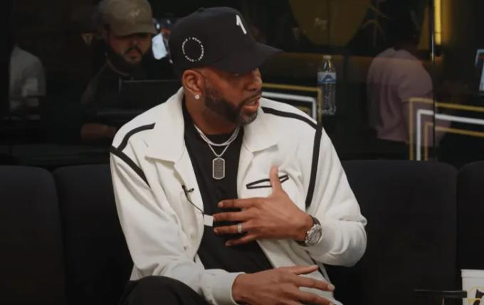 九游体育app-大反转，麦迪突爆争议发言！科比家人很欣慰，球迷：这才是兄弟情